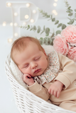 Babygrow bege tema flores em algodão