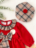 Conjunto Paris: Vestido e bóina em xadrez Burberry