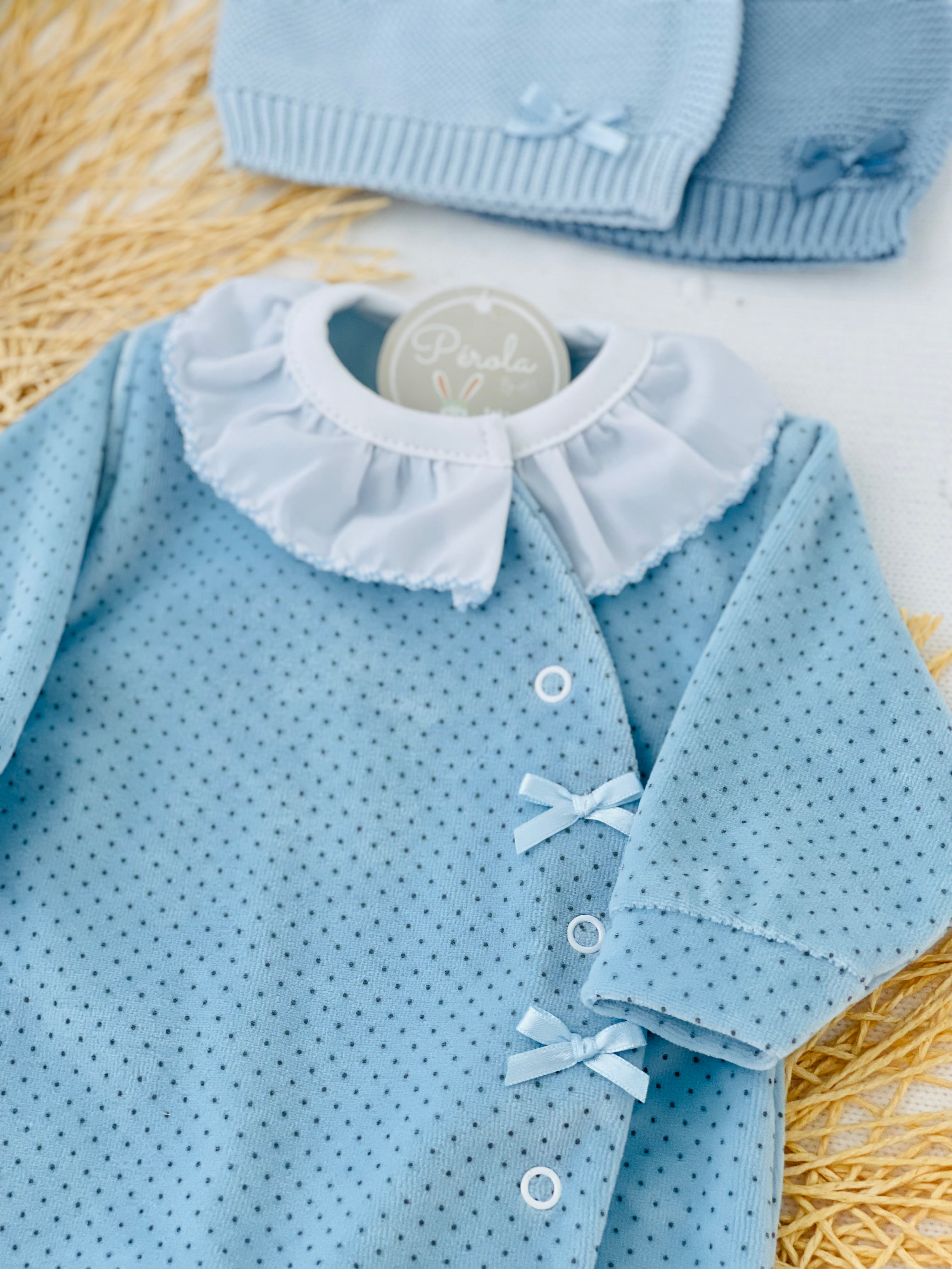 Babygrow pintinhas veludo com golinha