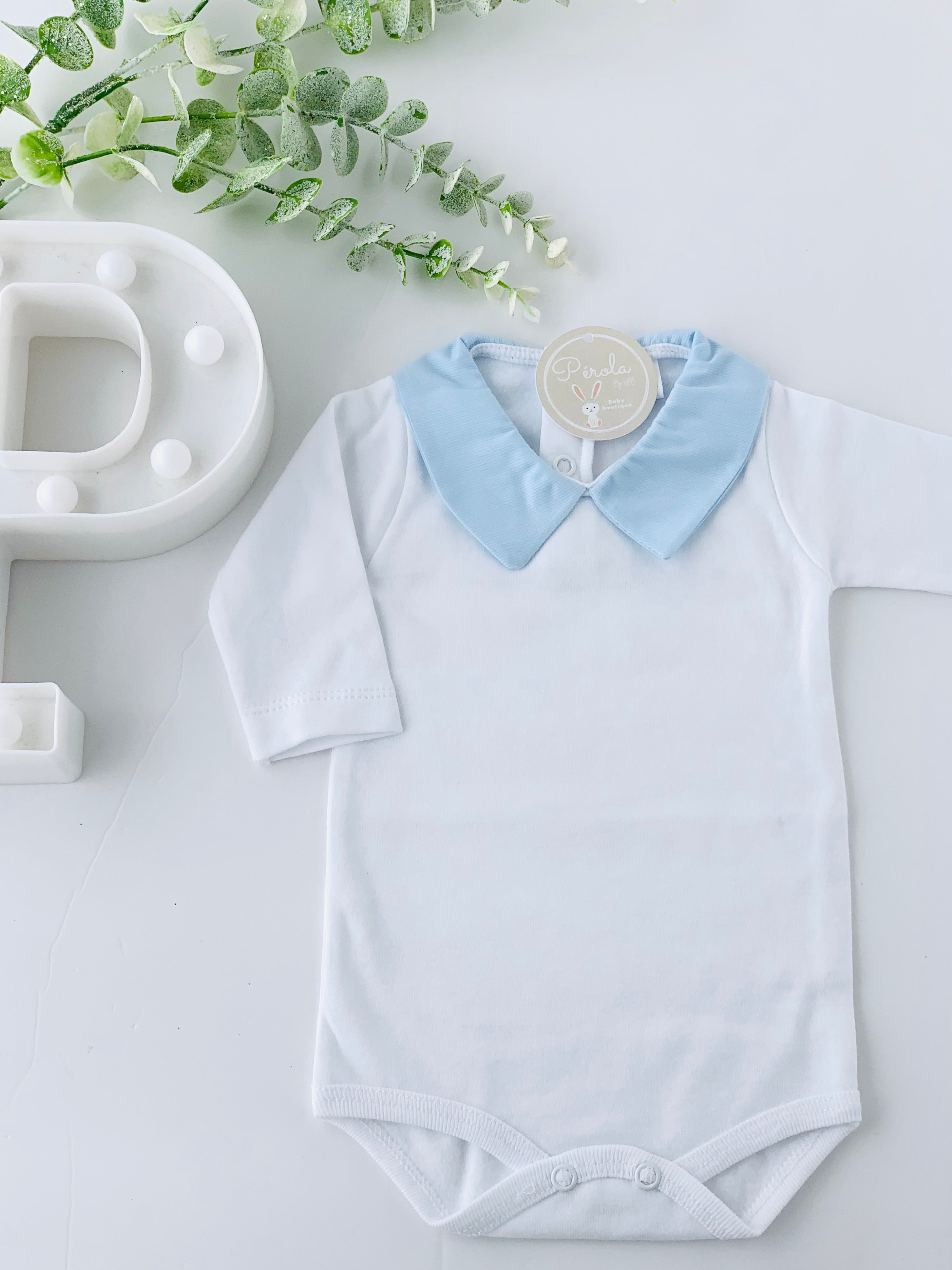 Body com gola de camisa azul (cardado)