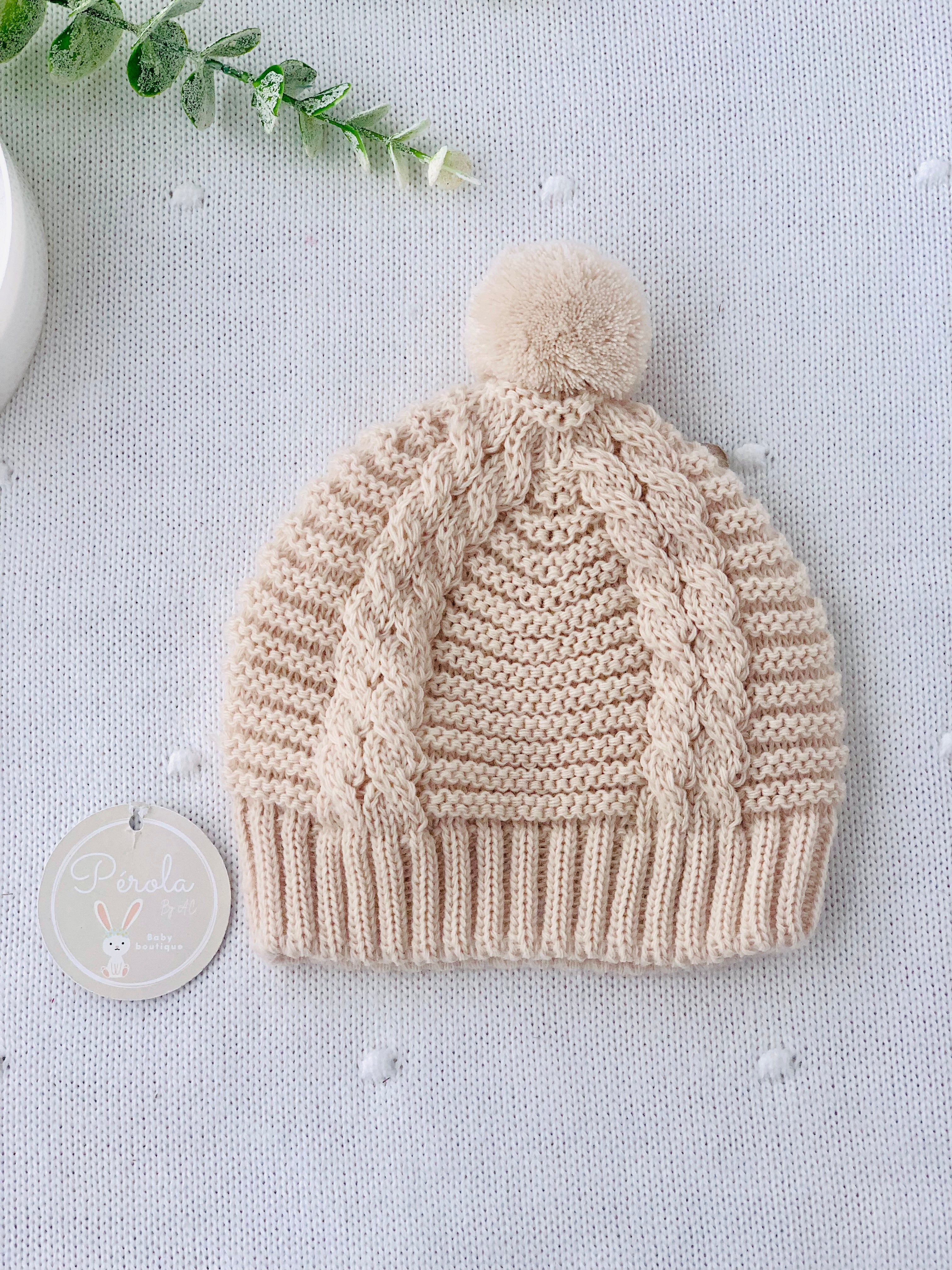 Gorro em malha com pompom