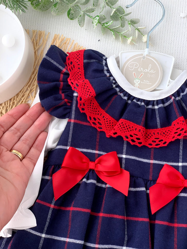 Conjunto azul marinho