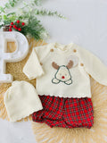 Conjunto: camisola com rena, calções e gorro